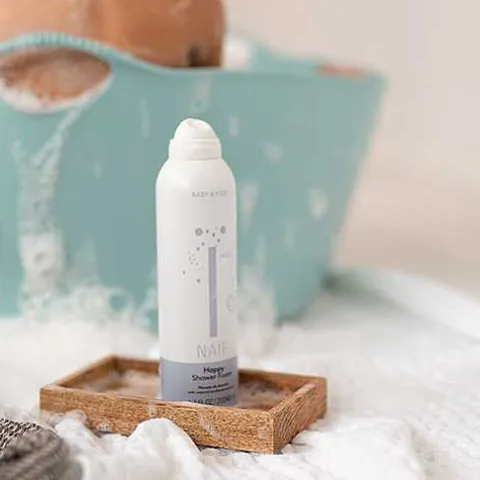 Naif Happy Verzorgende Doucheschuim 200Ml
