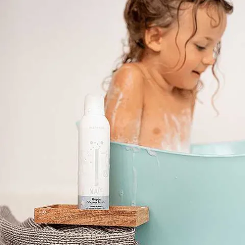 Naif Happy Verzorgende Doucheschuim 200Ml
