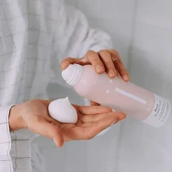Naif Verzorgende Doucheschuim Bloom 200Ml